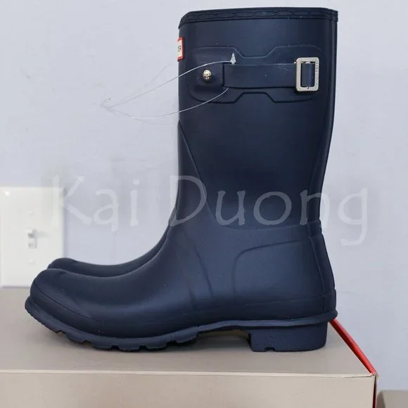Hunter-Women's Original Short Rain Boots in Navy color - Picture 3 of 9